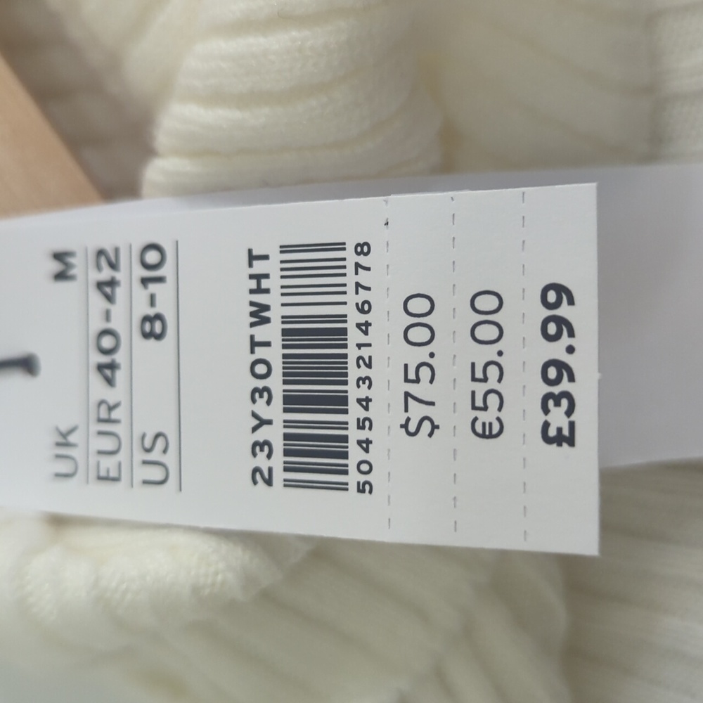 Top shop Turtleneck Crop Sweater NWT - Picture 4 of 4